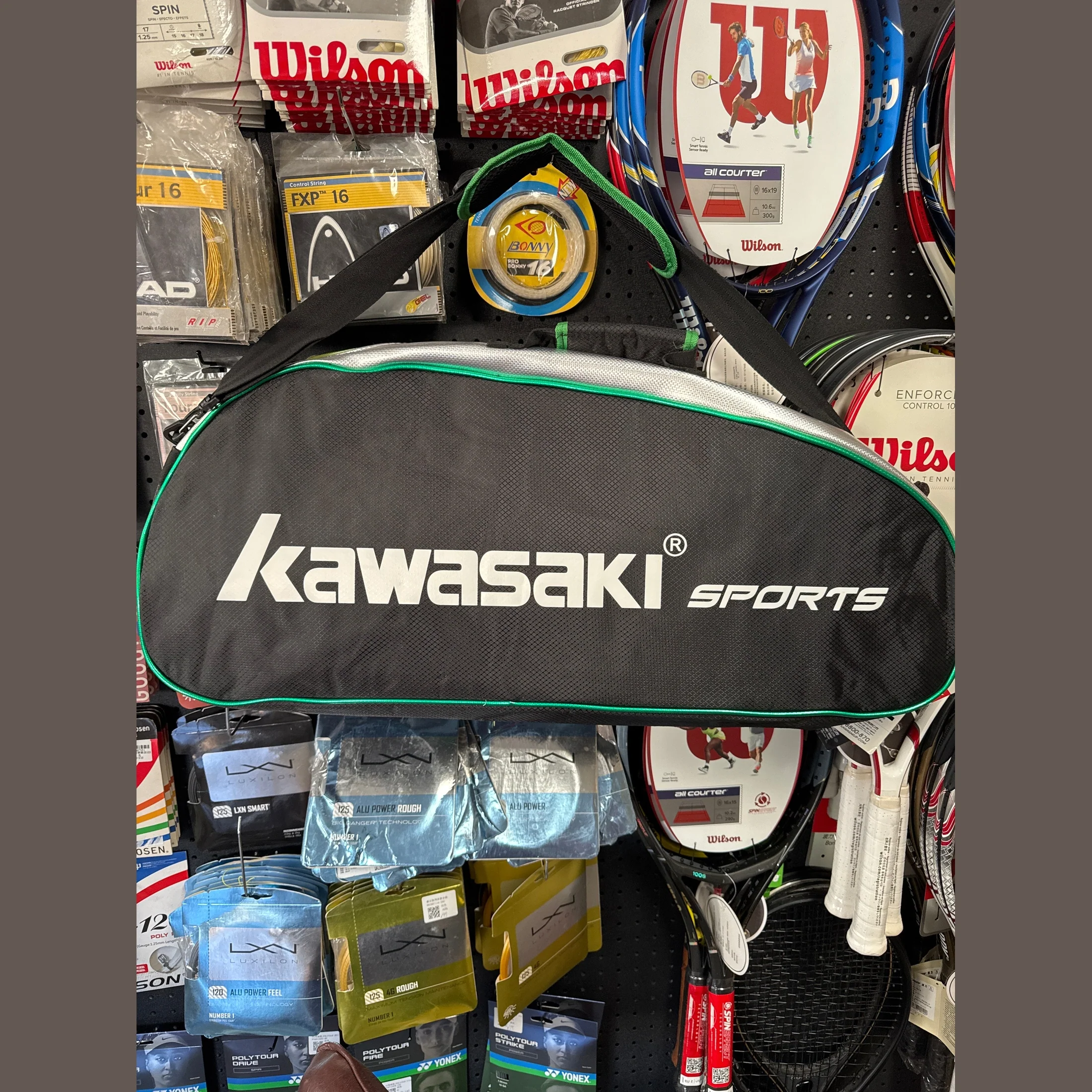Kawasaki Badminton Bag (3 racquet) KBb8321 - Image 2