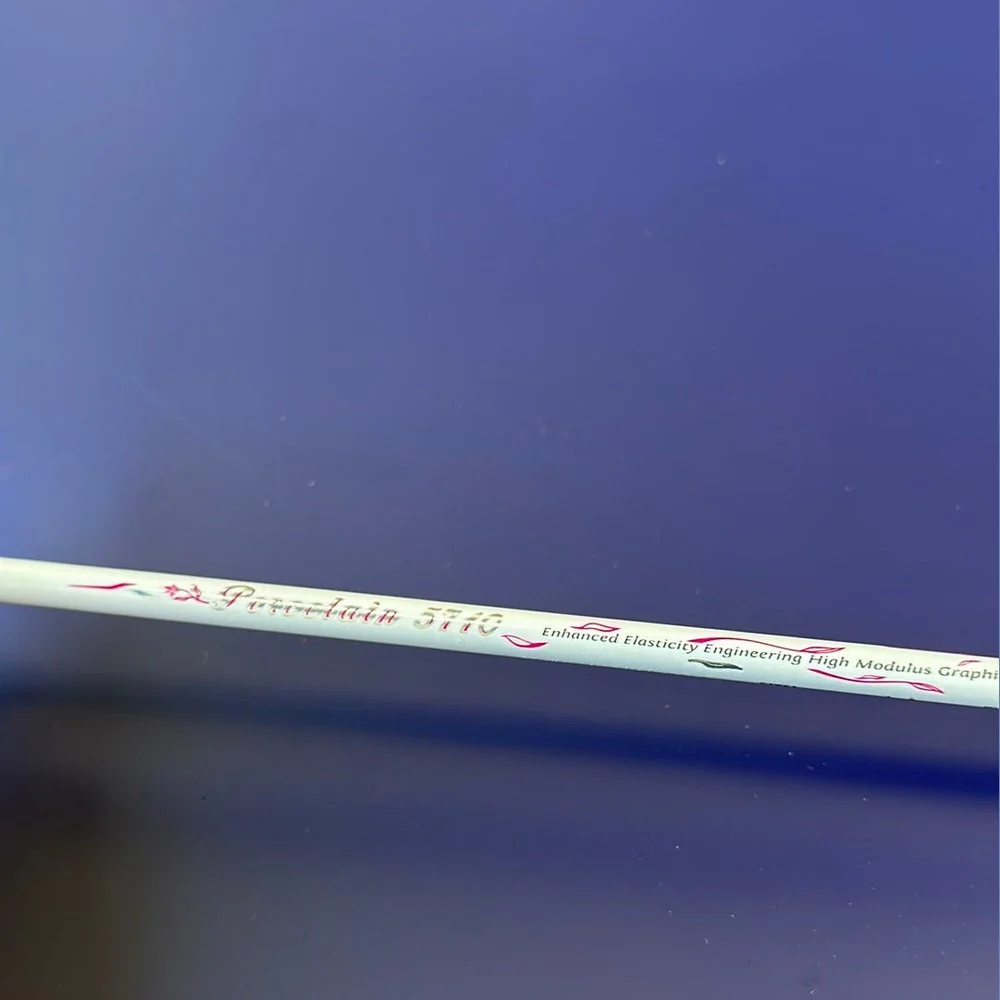 Kawasaki Porcelain series 5710 Badminton Racket 83g max 28lbs - Image 11